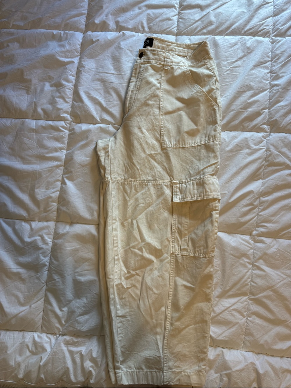 Scoop women’s barrel leg cargo pants
